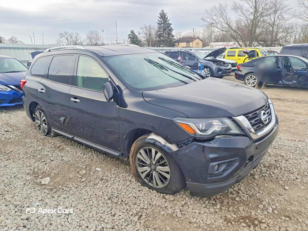 Nissan Pathfinder 2018