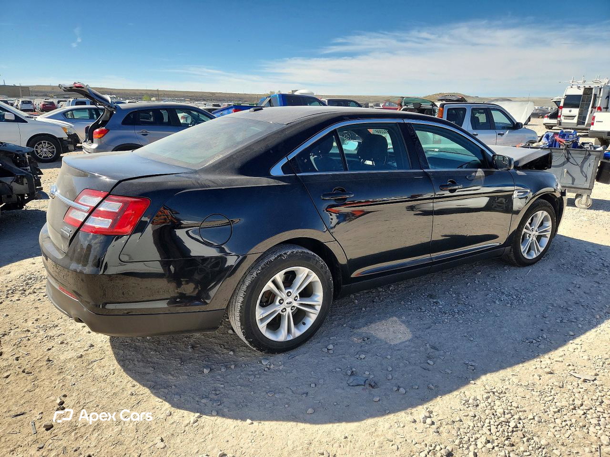 Ford Taurus 2018