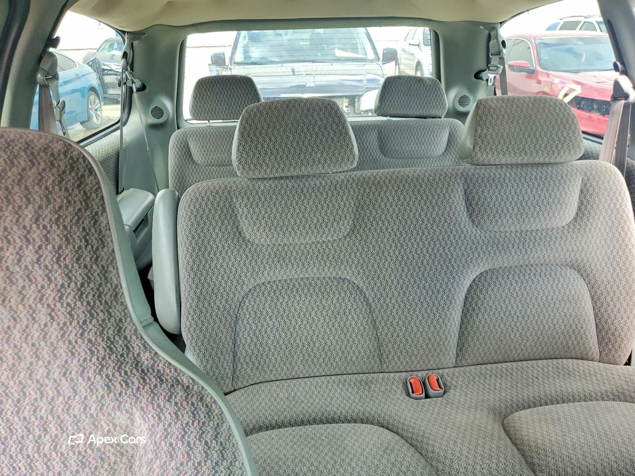 Plymouth Voyager 2000