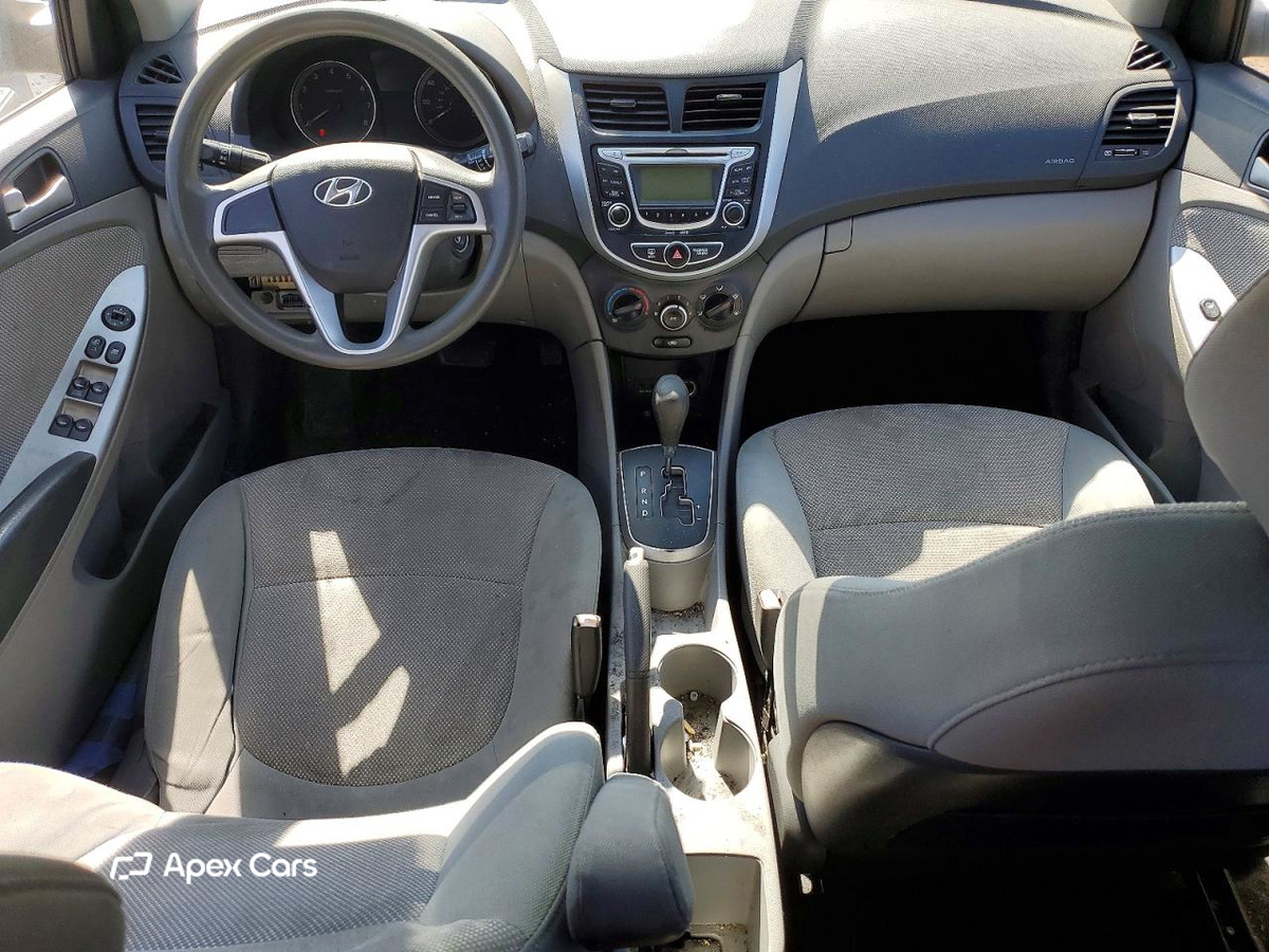 Hyundai Accent 2013