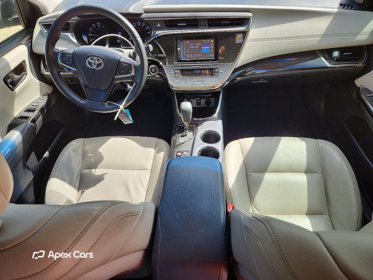 Toyota Avalon 2014