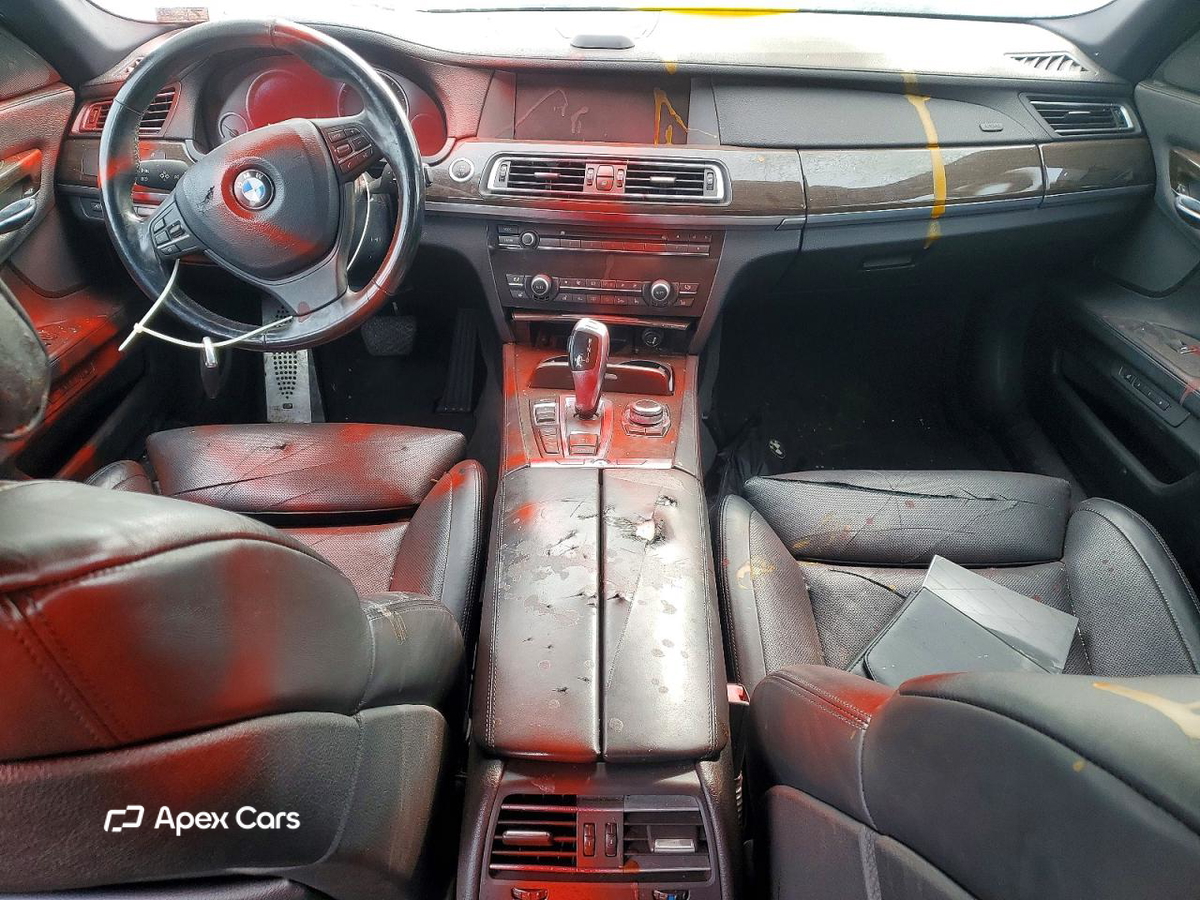 BMW Series 7 2012