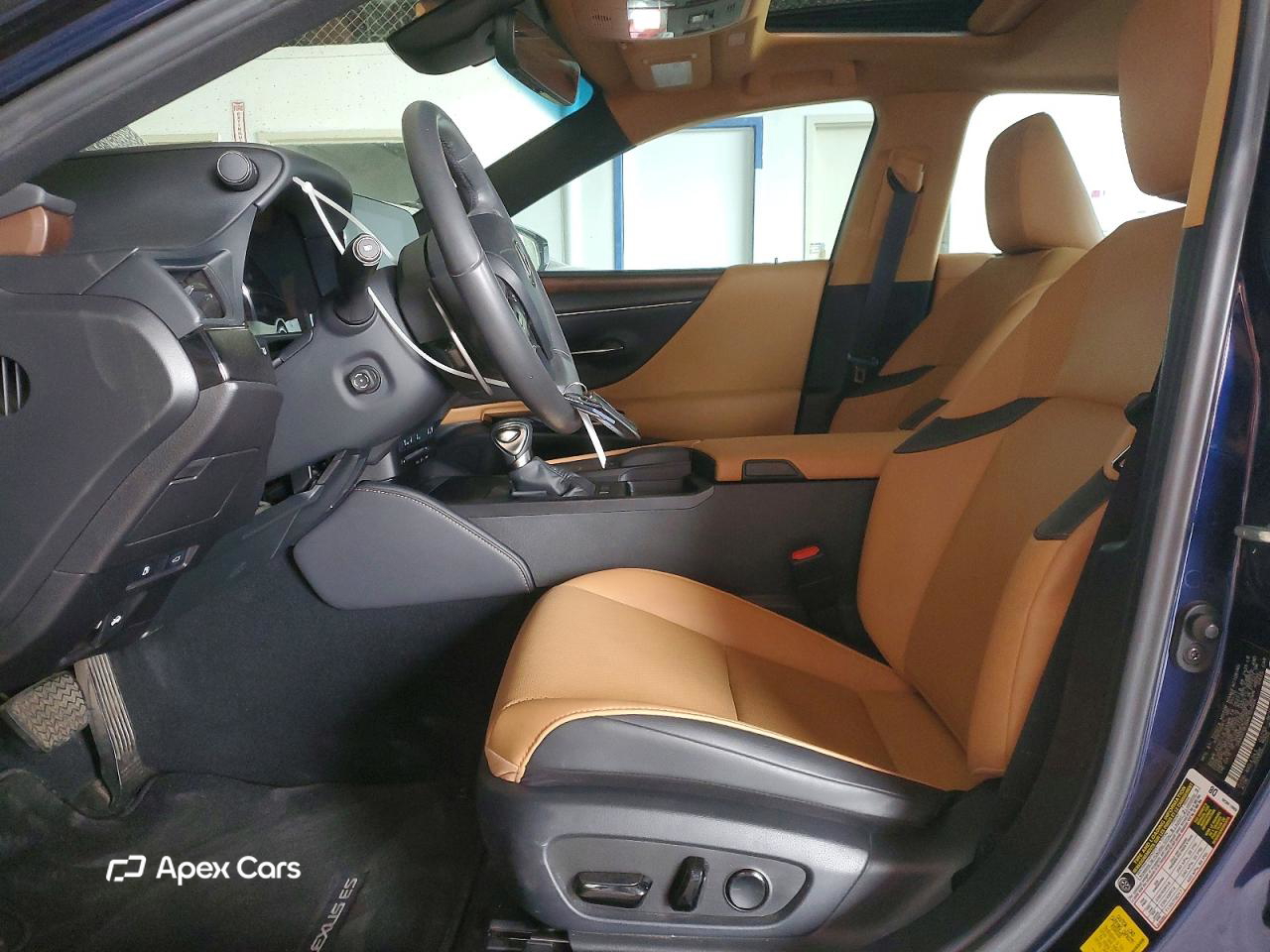 Lexus ES 2022