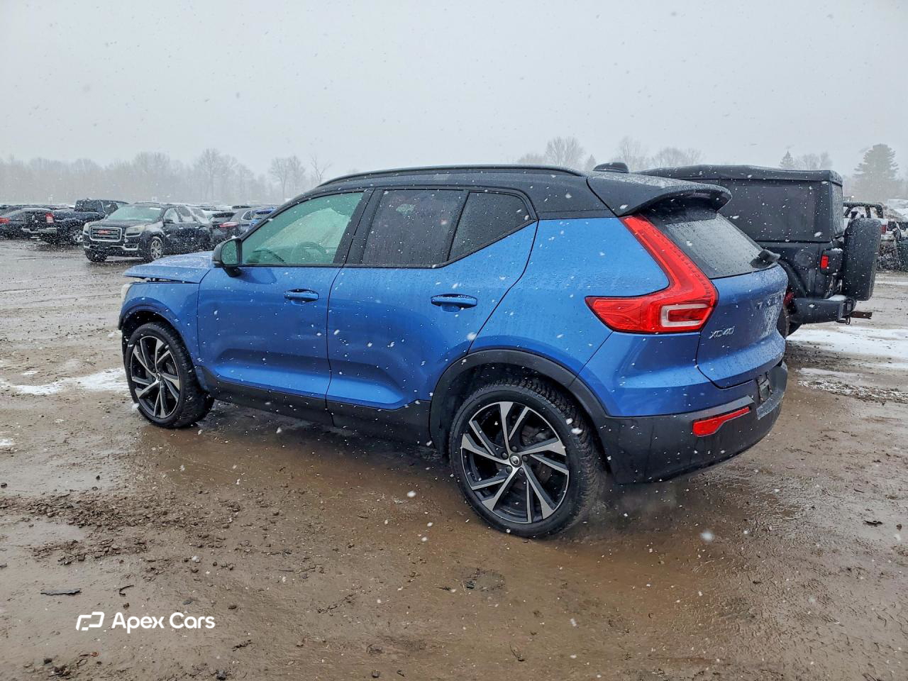 Volvo XC40 2021