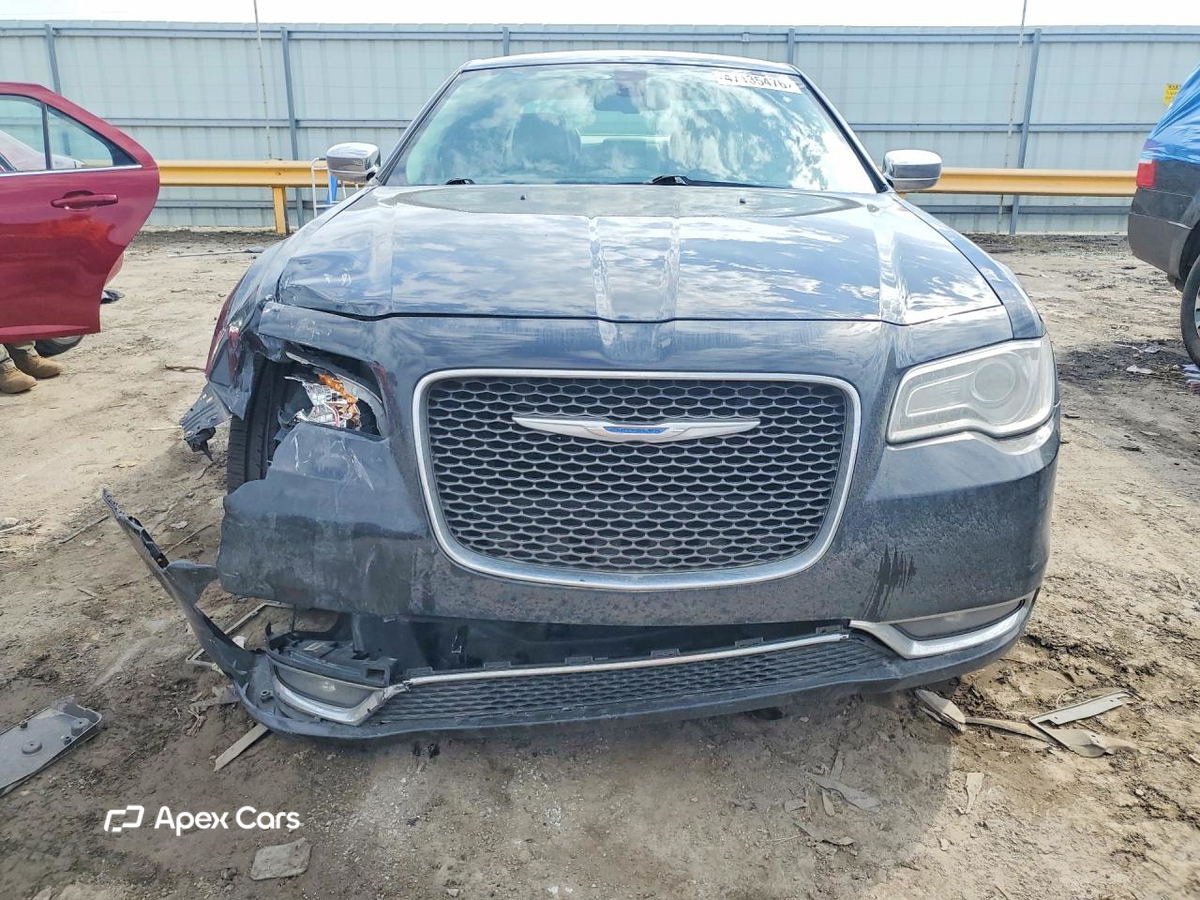Chrysler 300 2015