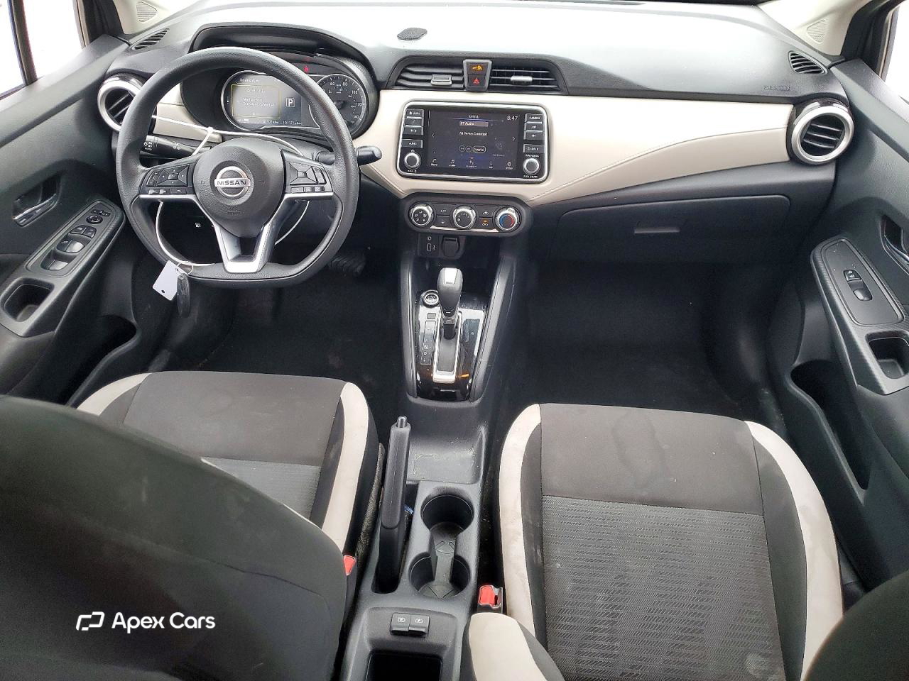 Nissan Versa 2021