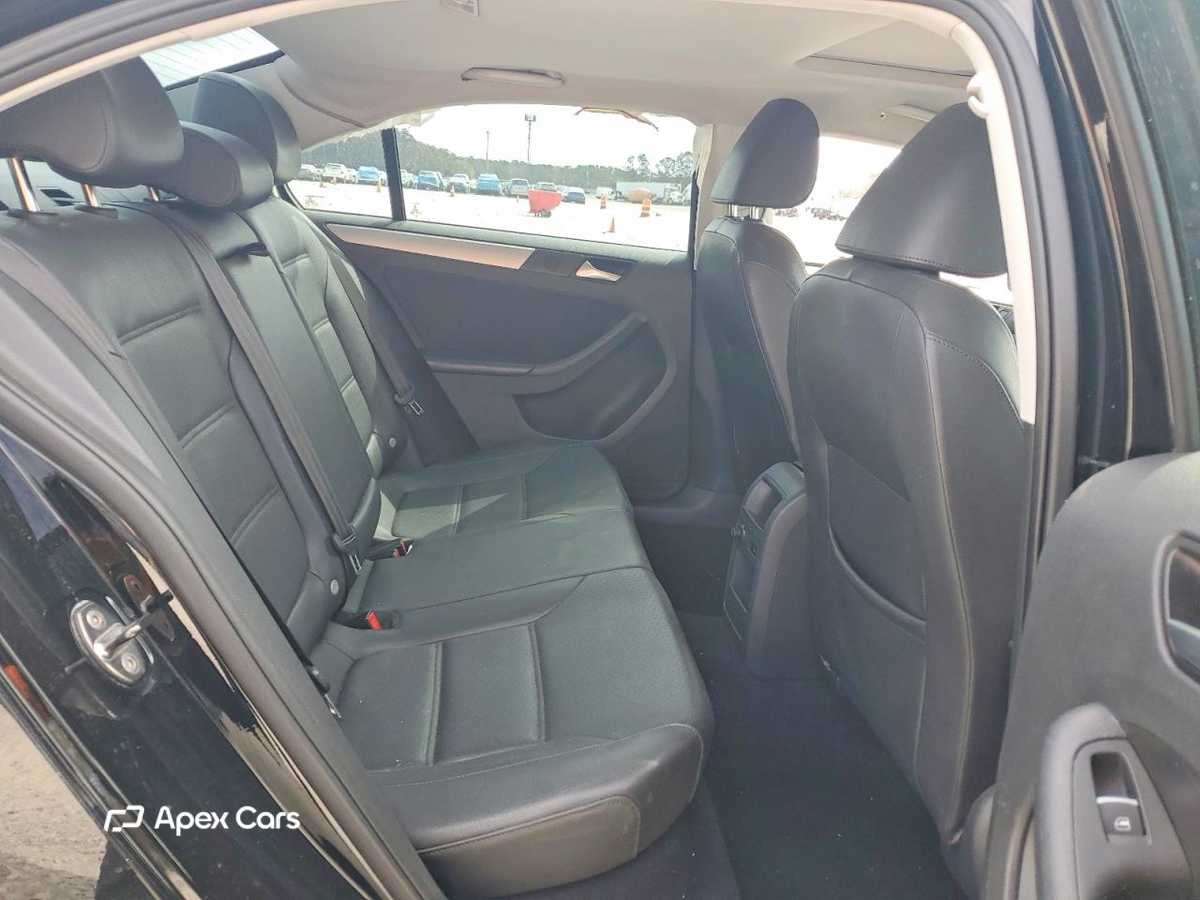 Volkswagen Jetta 2014