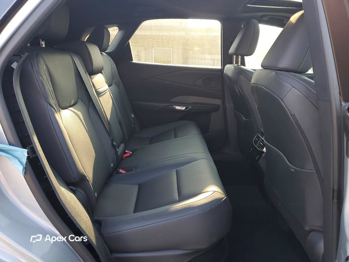 Lexus RX 2024