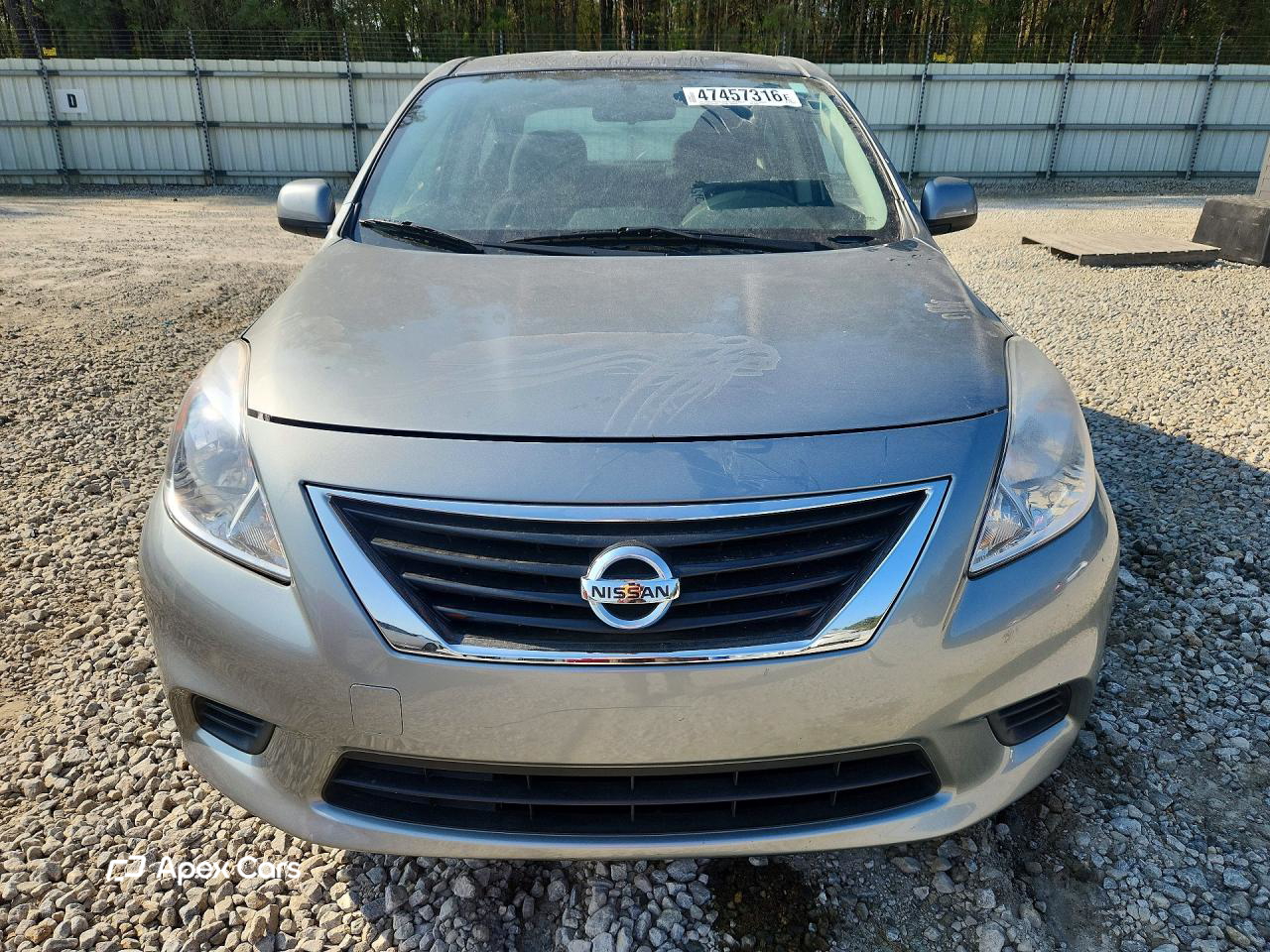 Nissan Versa 2014