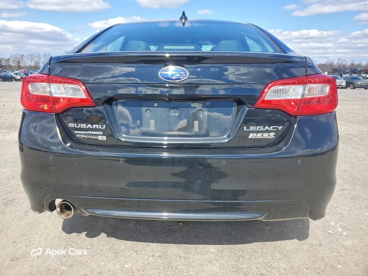 Subaru Legacy 2017