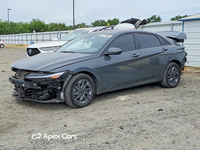 2024 Hyundai Elantra - Image 1 of 5