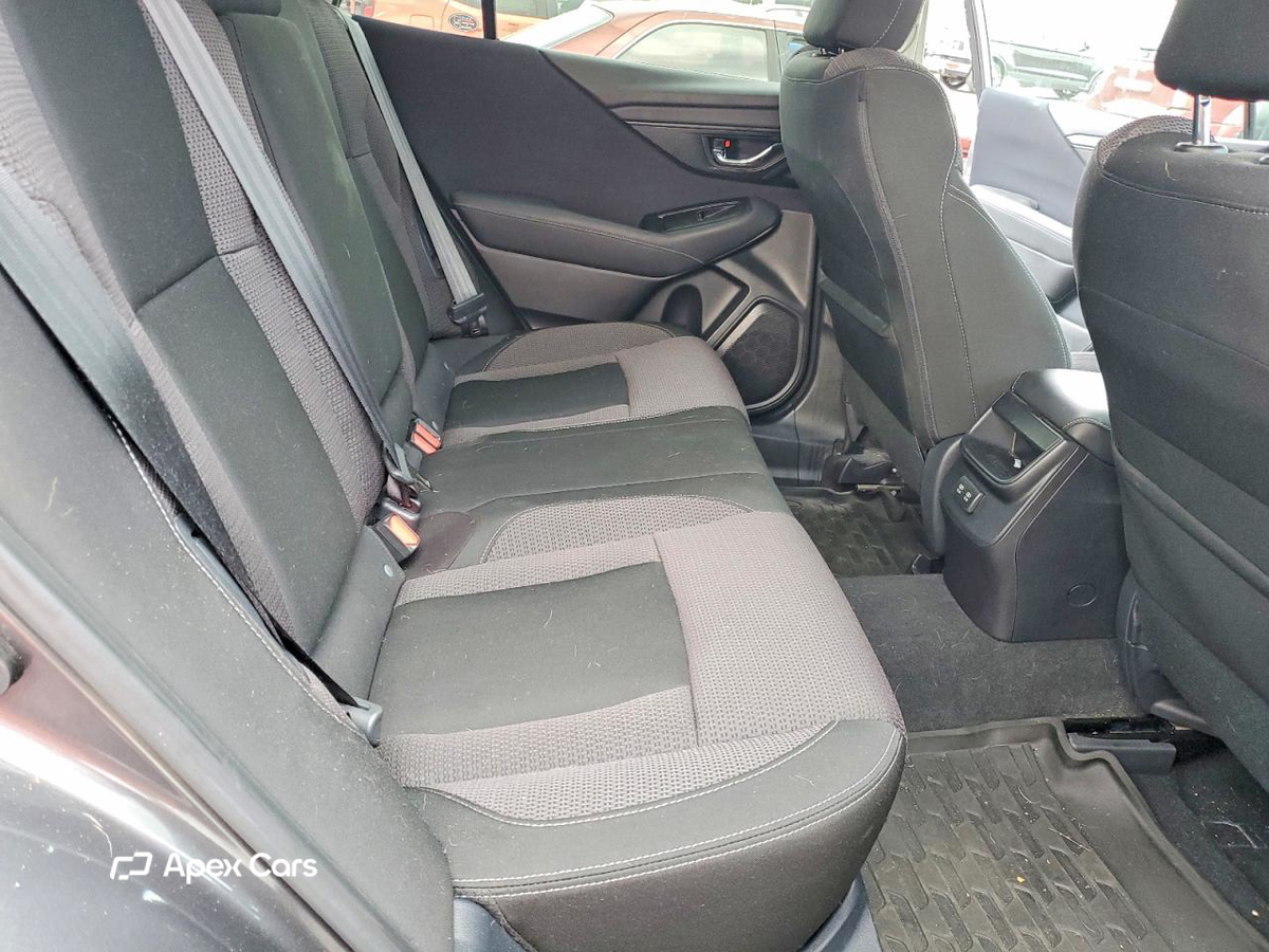 Subaru Outback 2020