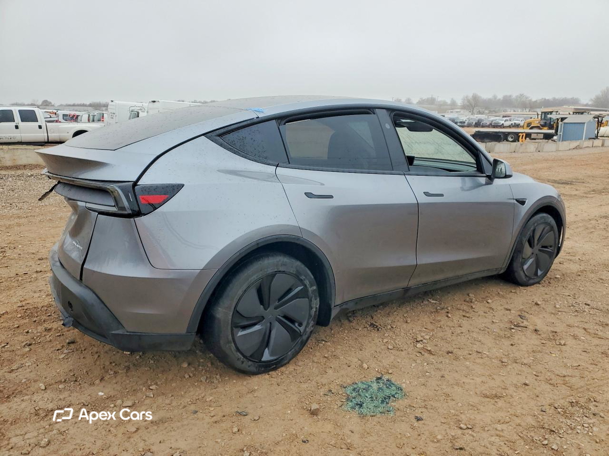 Tesla Model Y 2026
