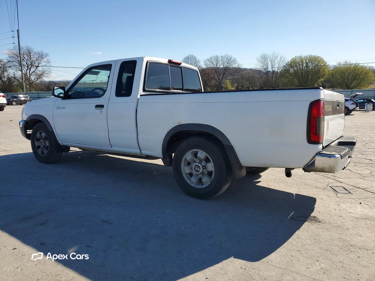 Navara (Frontier) 2000