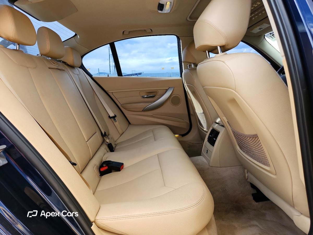 BMW Series 3 2013