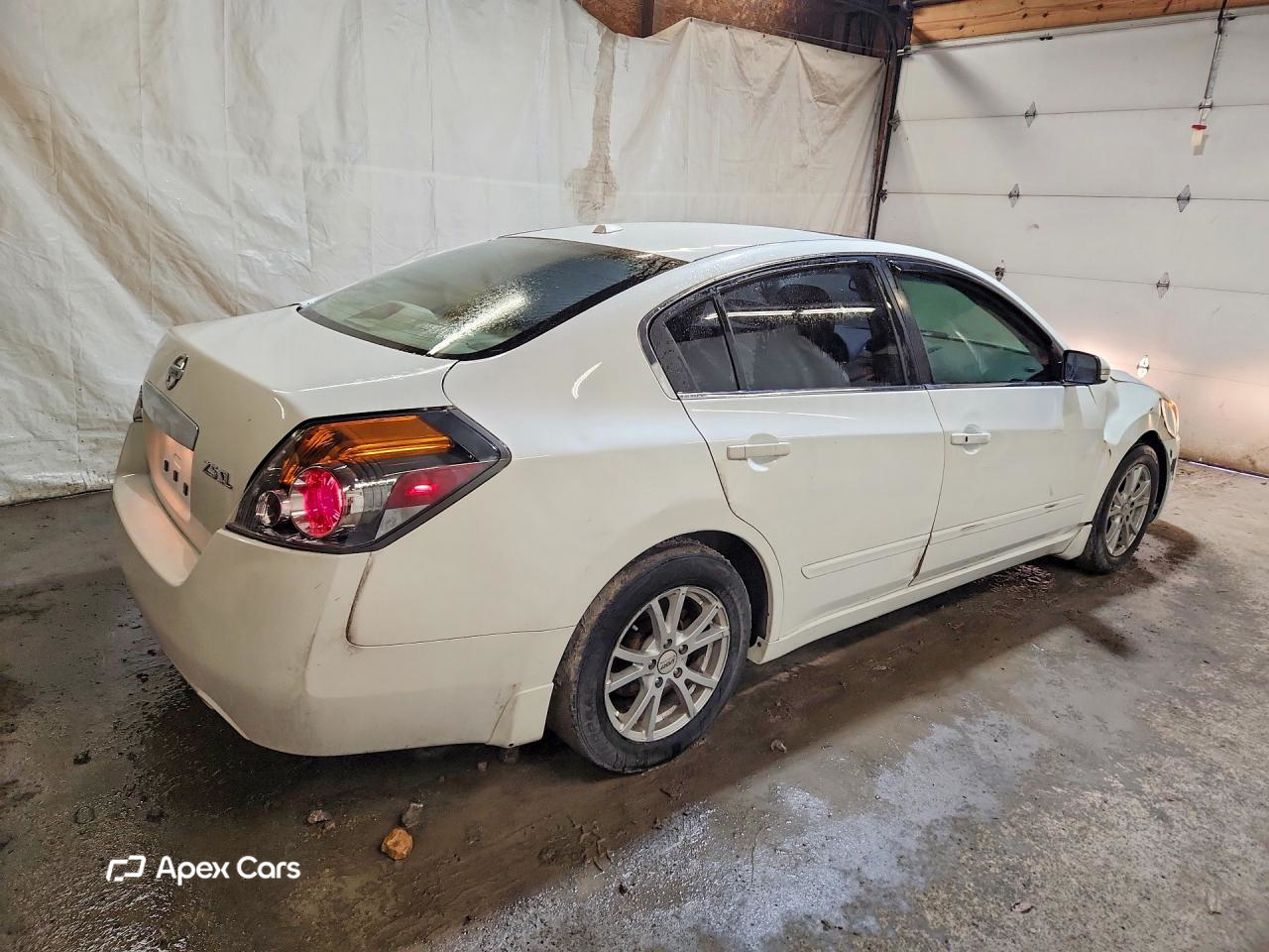 Nissan Altima 2012