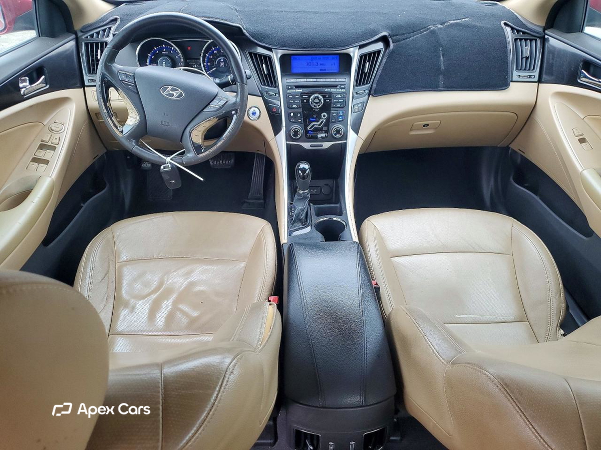Hyundai Sonata 2011