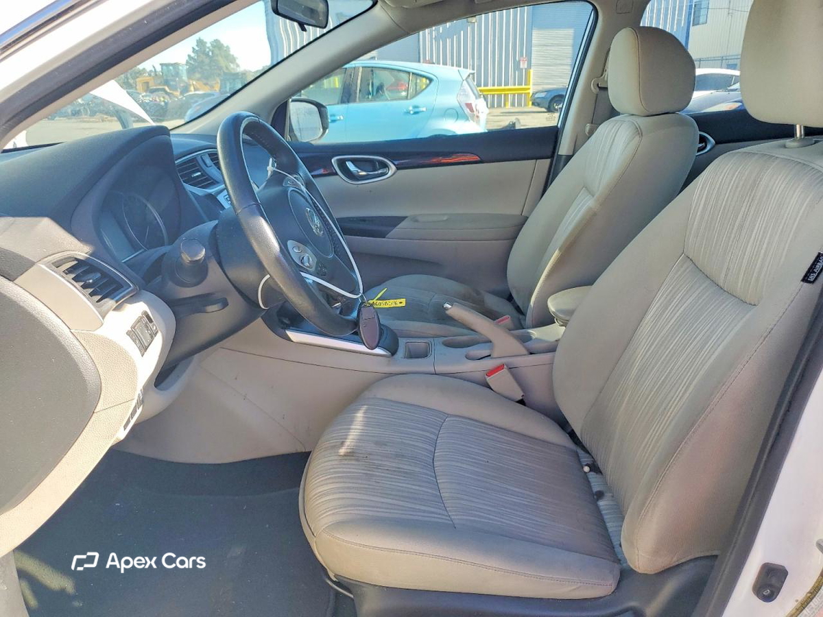 Nissan Sentra 2016