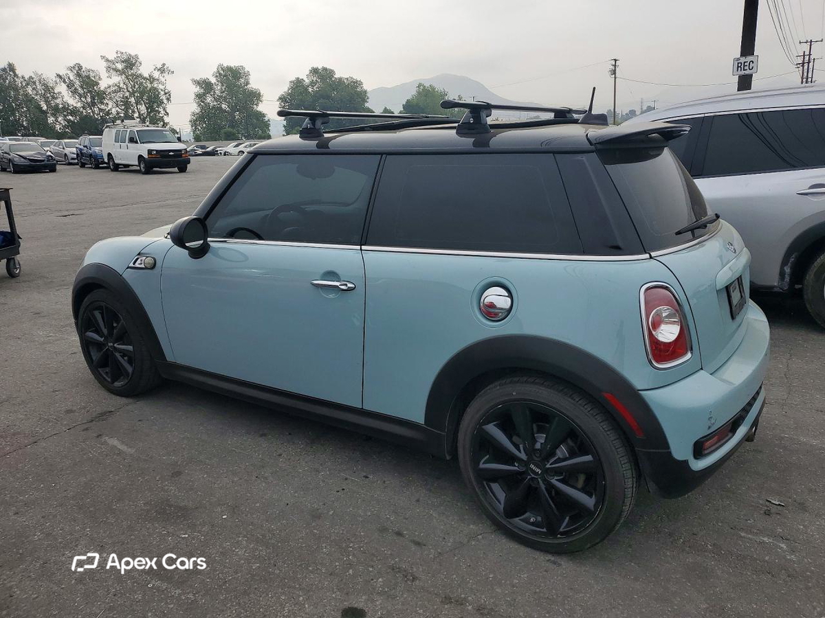 MINI Cooper 2013