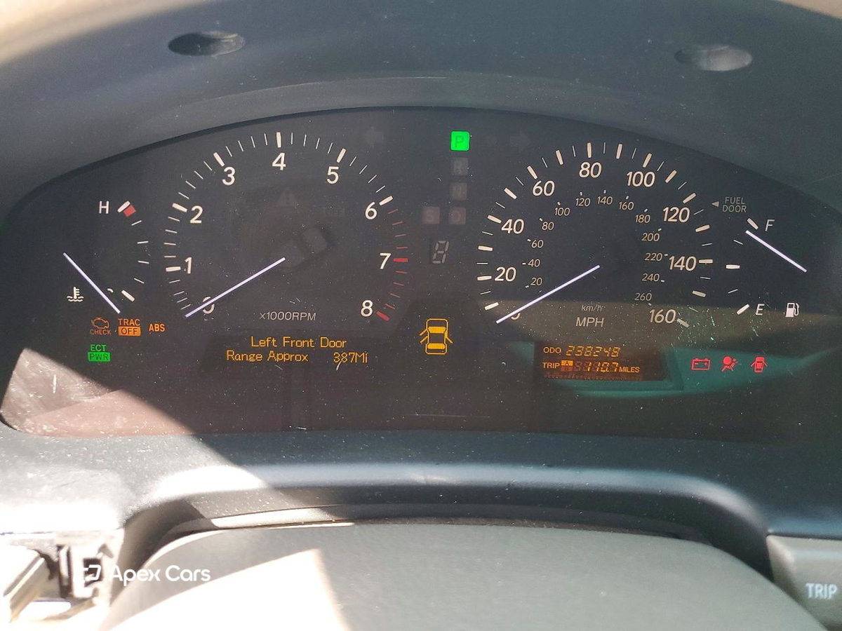 Lexus LS 2004