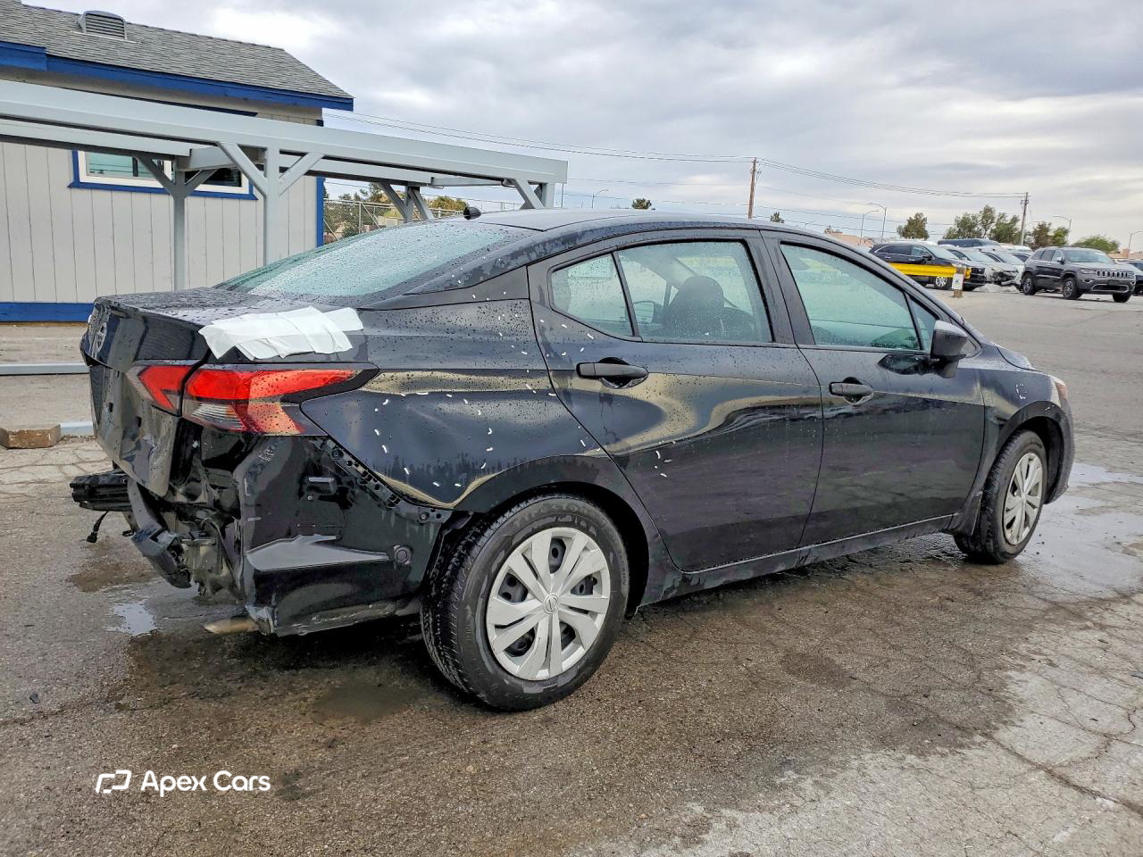 Nissan Versa 2021