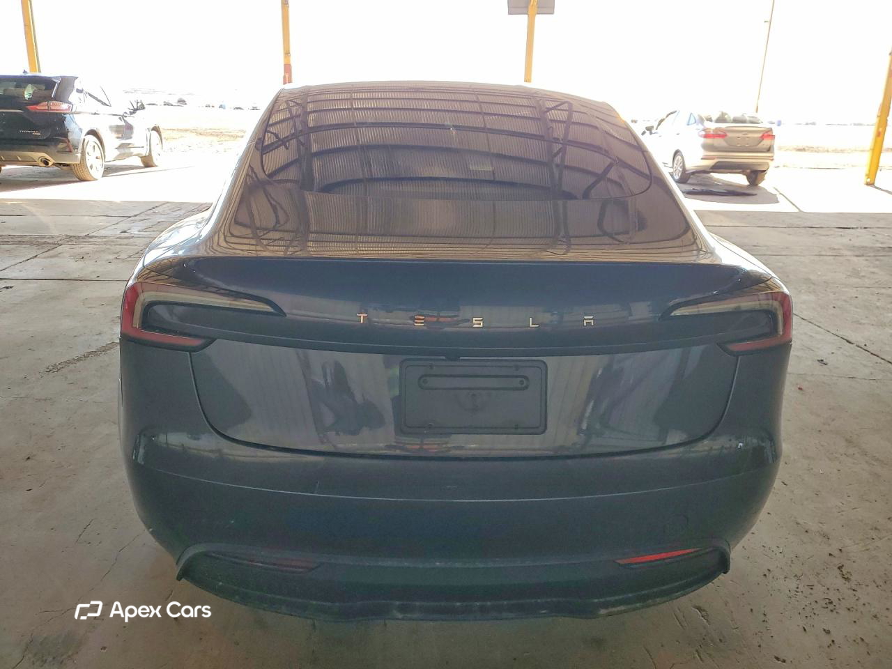 Tesla Model 3 2024