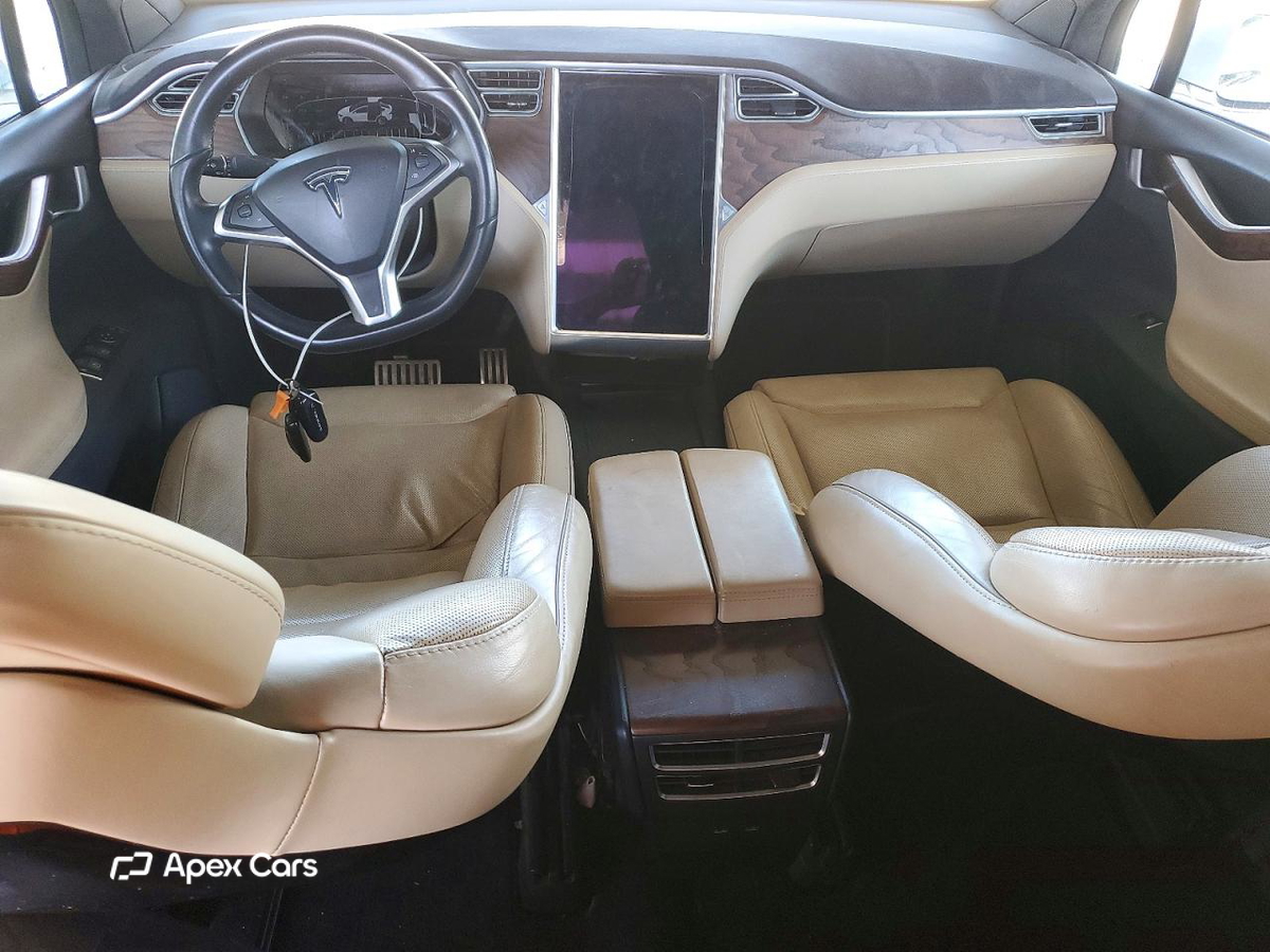Tesla Model X 2016