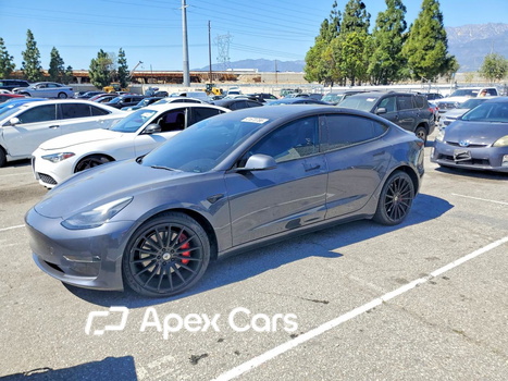 Tesla Model 3 2022 - Image 1 of 4