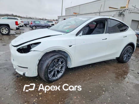 Tesla Model Y 2024 - Zdjęcie 1 z 13
