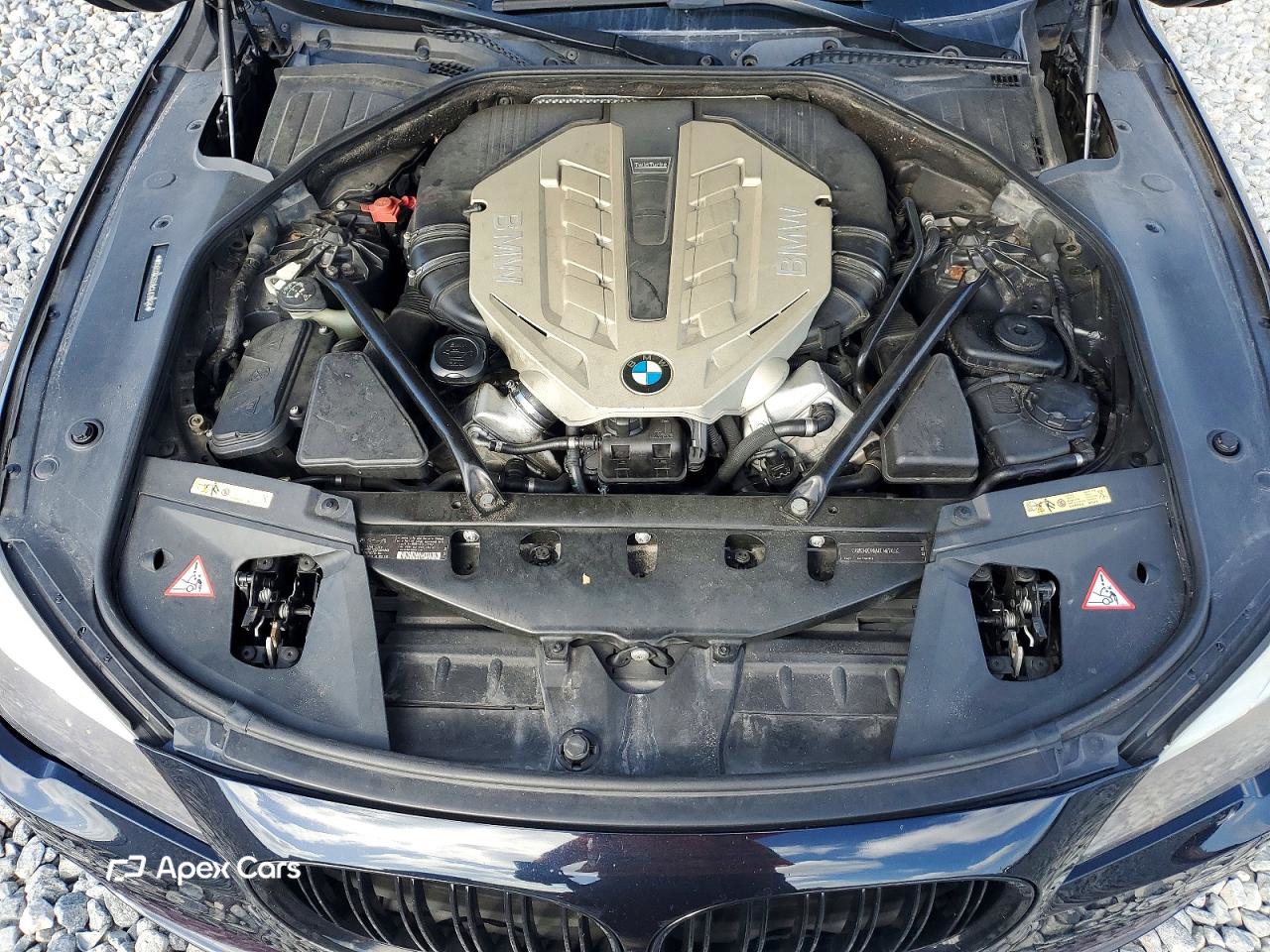 BMW Series 7 2010