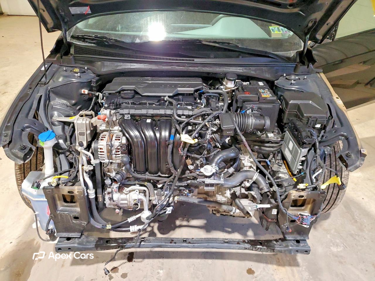 Hyundai Elantra 2024