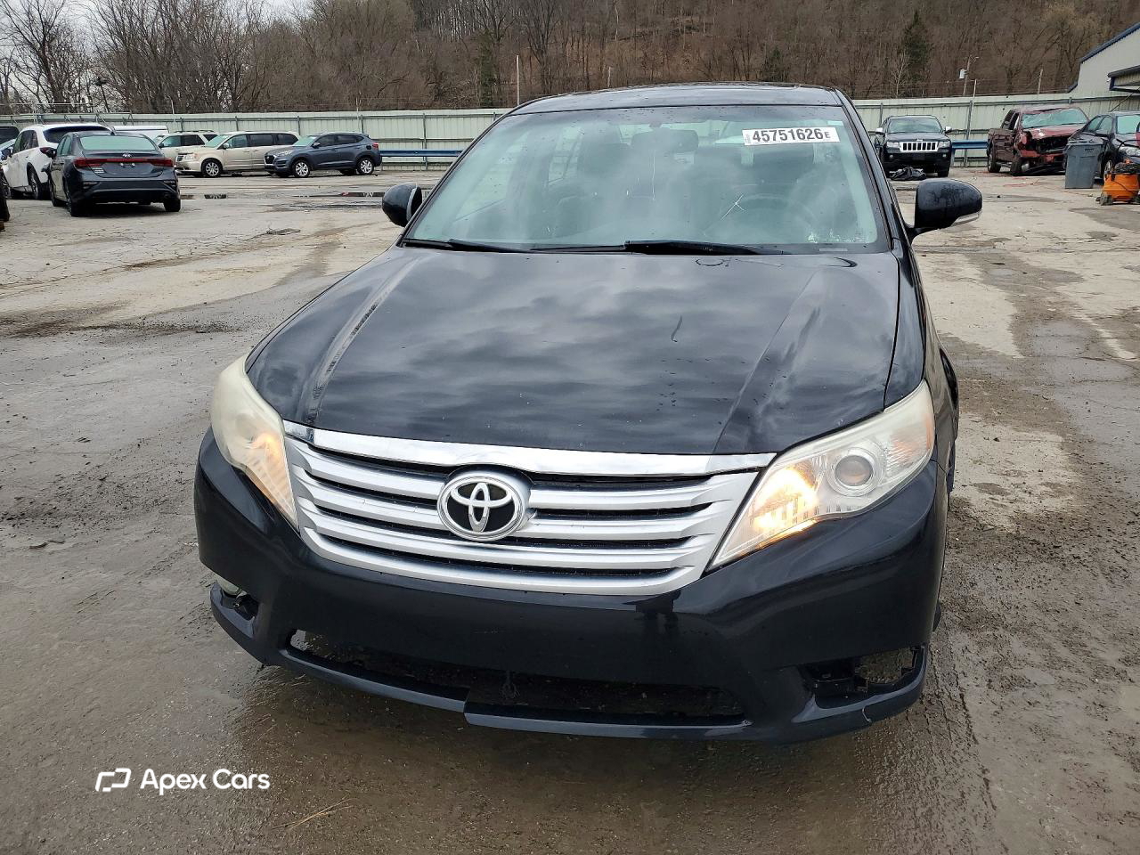 Toyota Avalon 2011