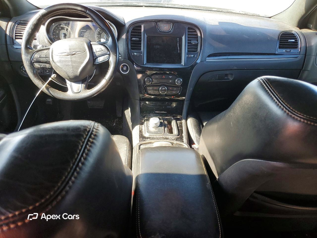 Chrysler 300 2019