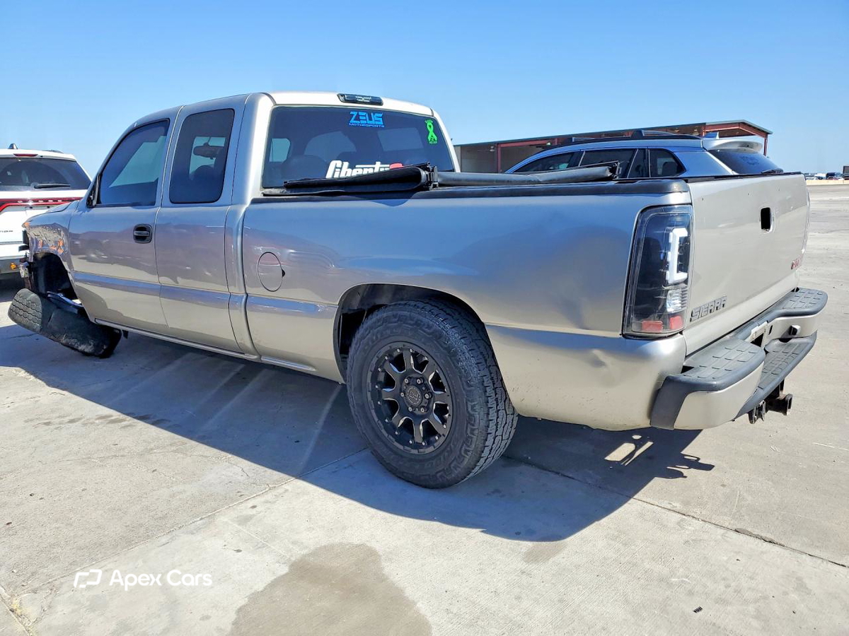 GMC Sierra 2005