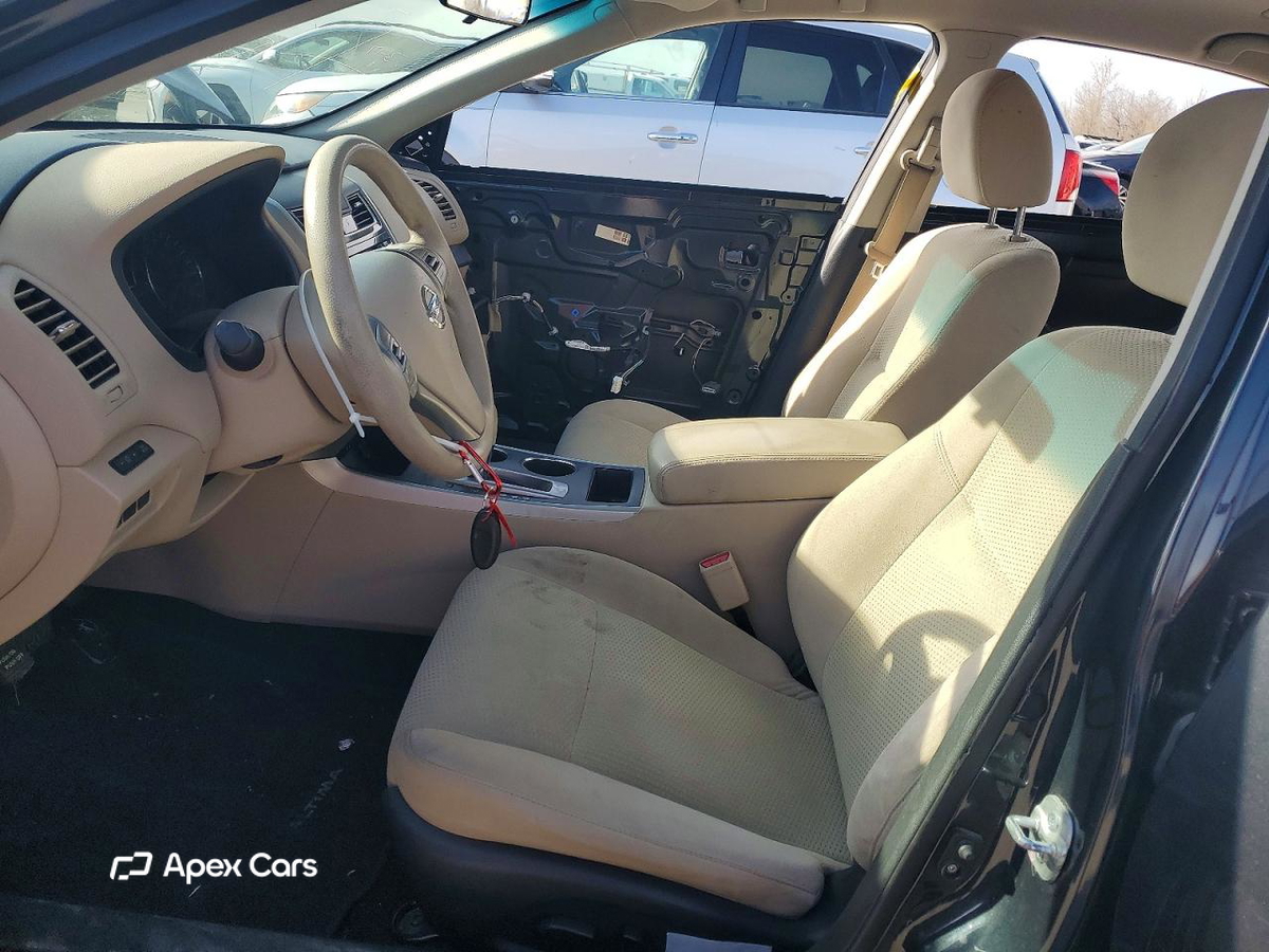 Nissan Altima 2015