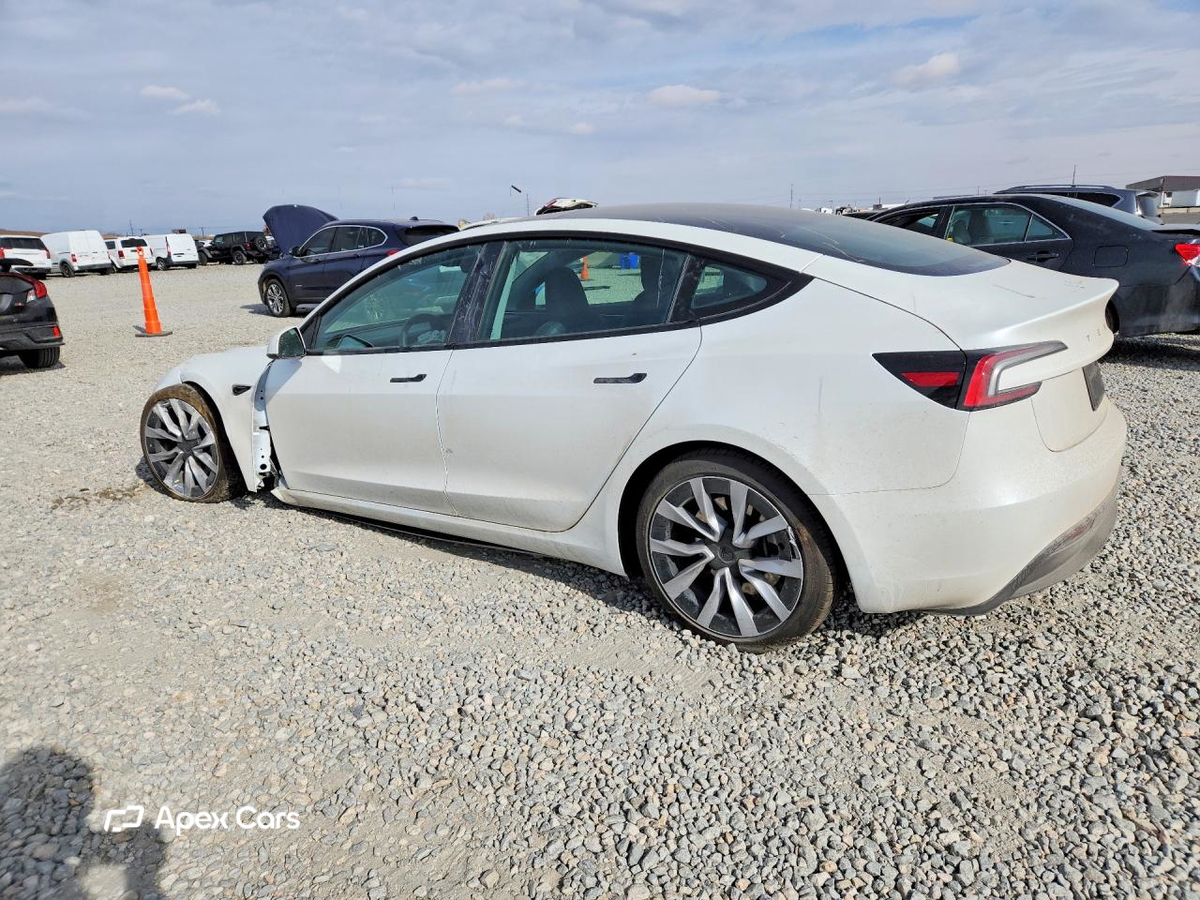 Tesla Model 3 2025