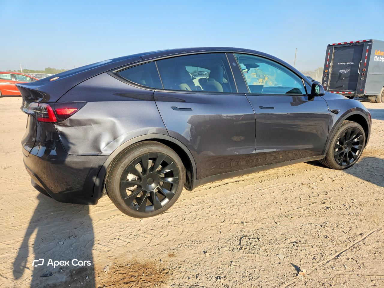 Tesla Model Y 2025
