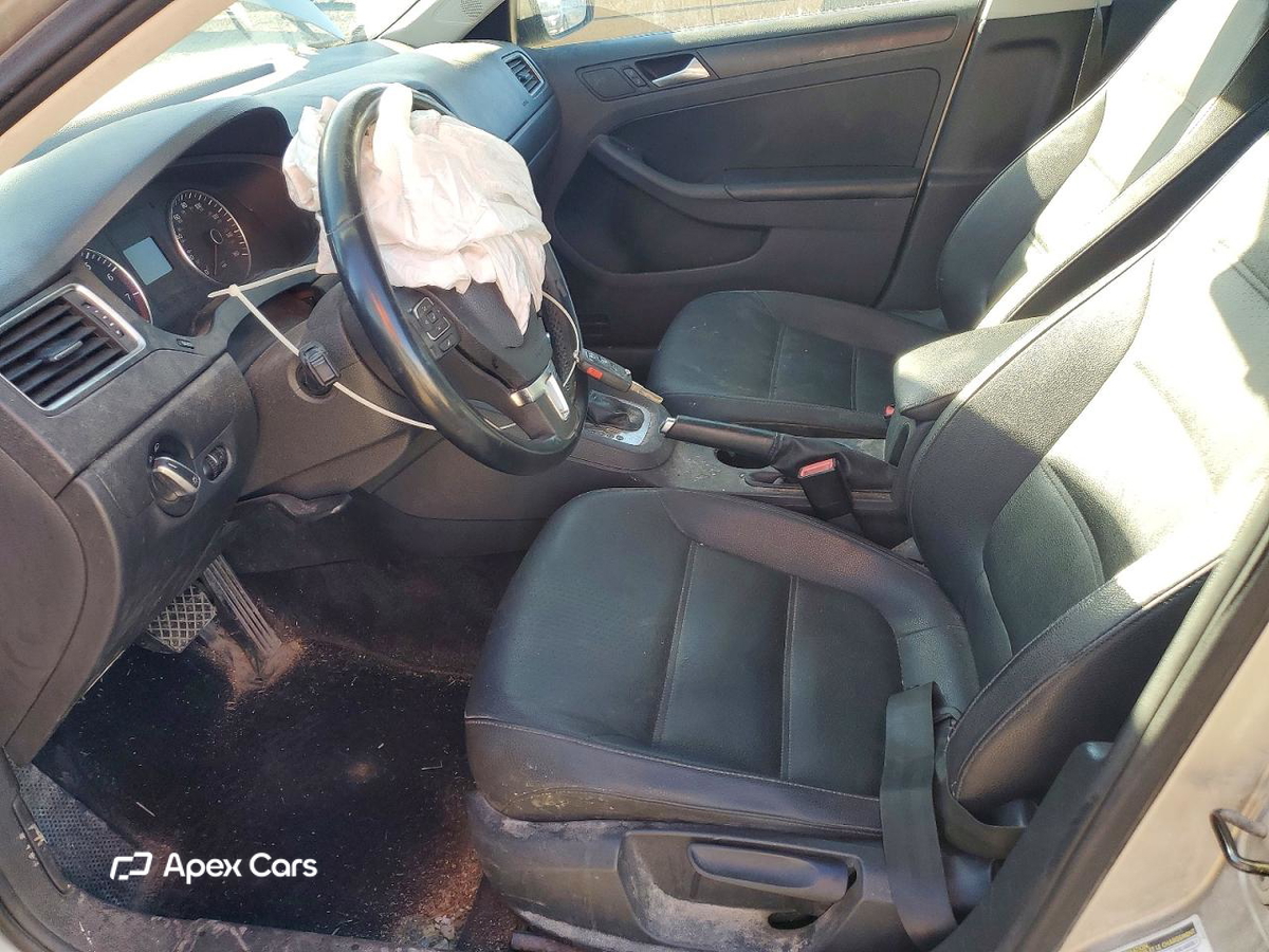 Volkswagen Jetta 2012