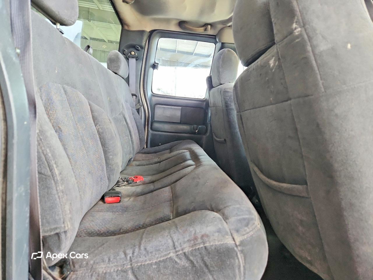 Chevrolet Silverado 2001