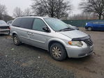 Chrysler  2006