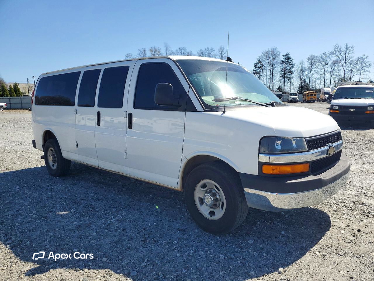 Chevrolet Express 2016