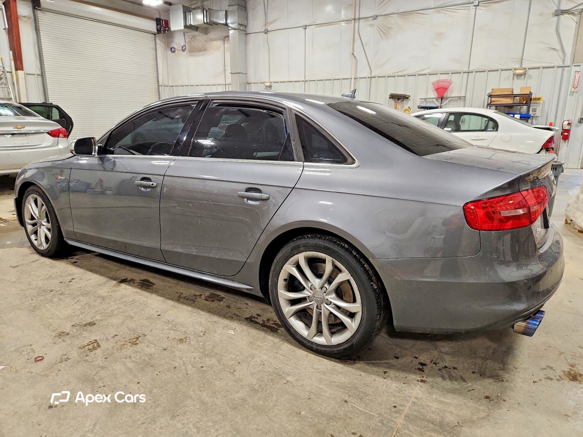 Audi RS4 2015