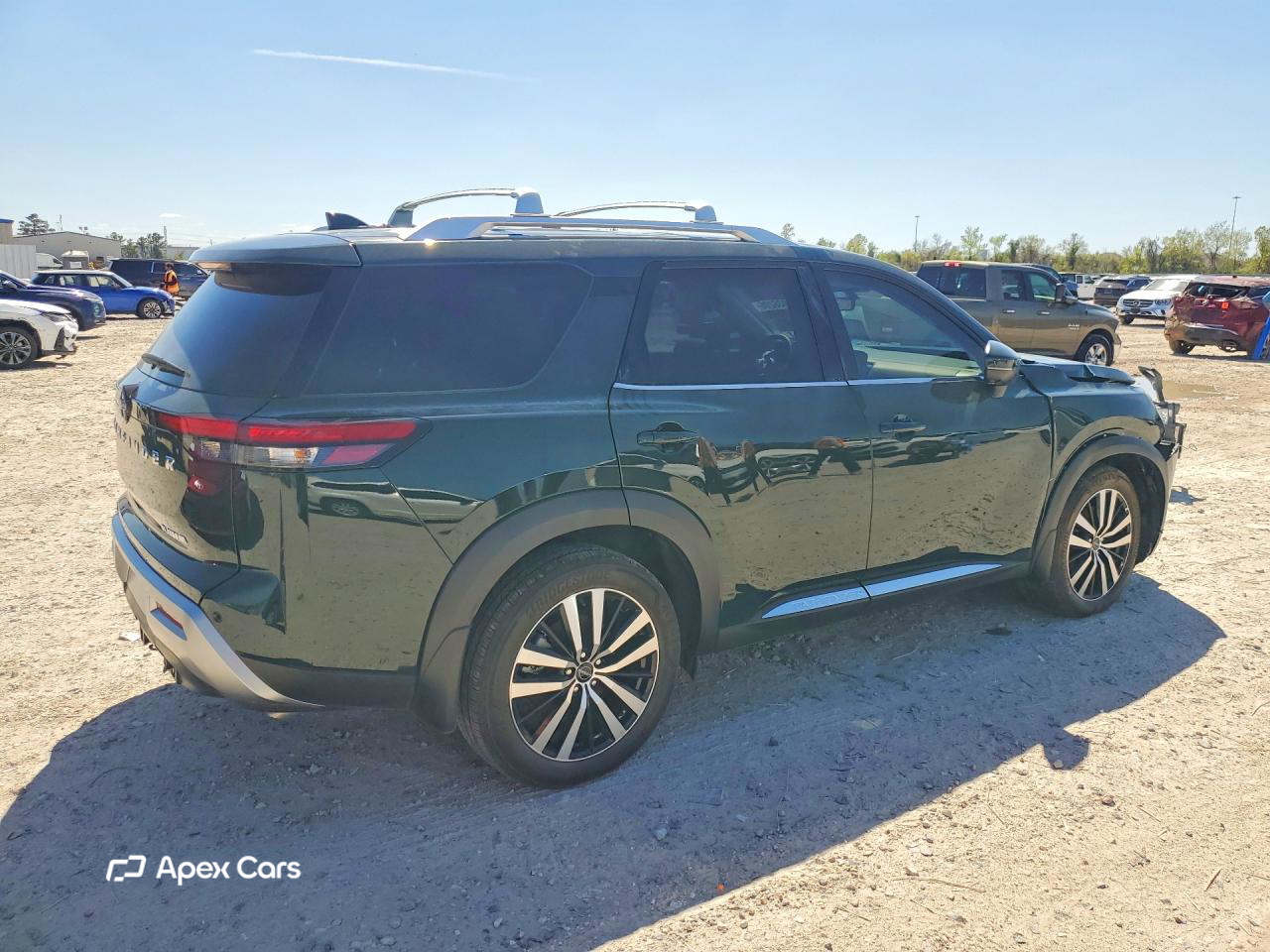 Nissan Pathfinder 2025