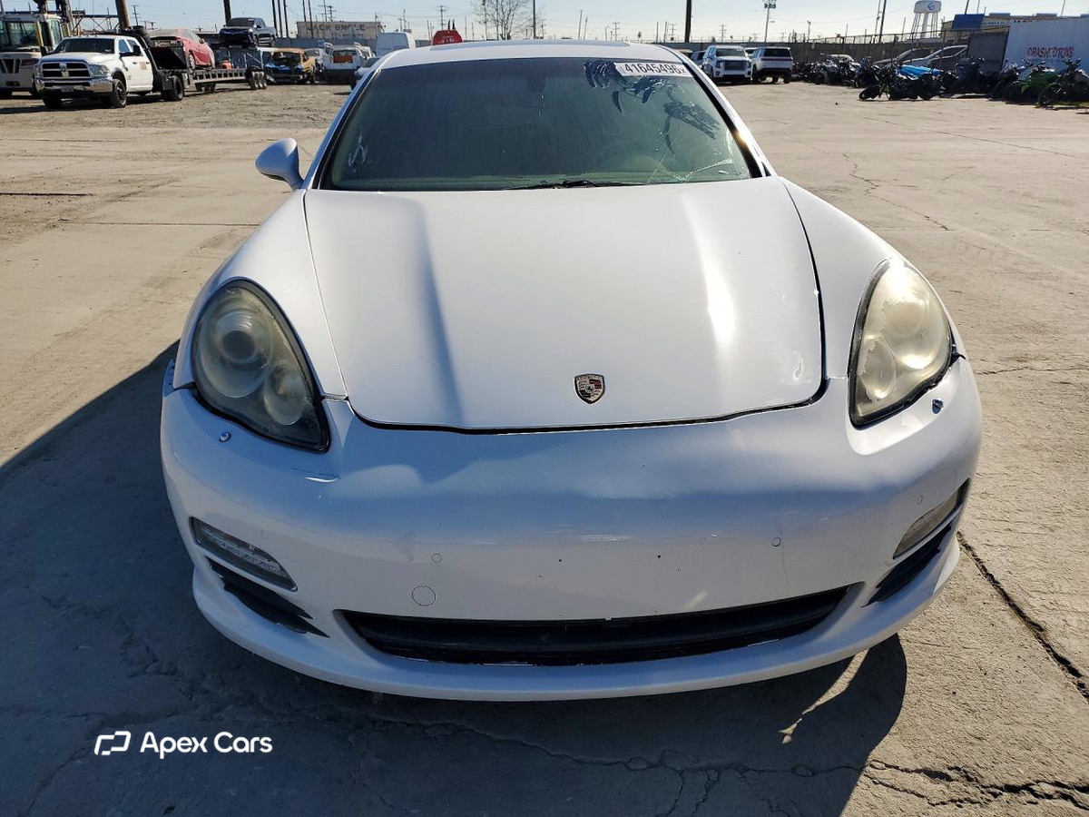 Porsche Panamera 2012