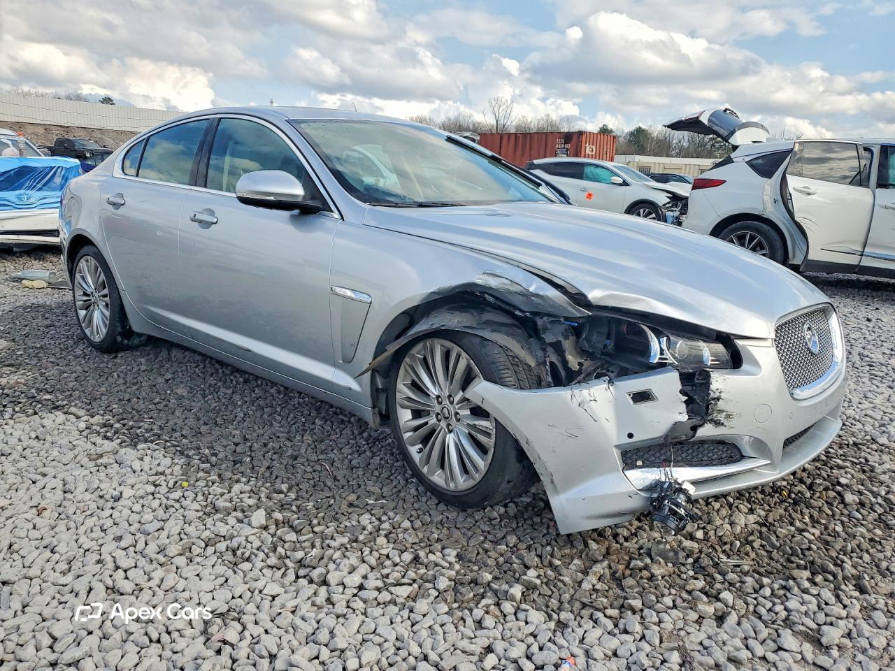 Jaguar XF 2012