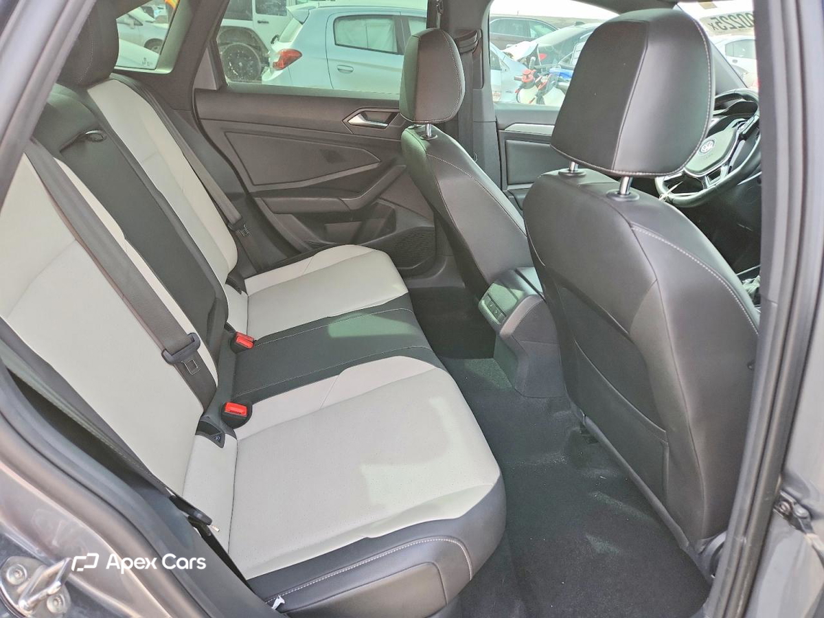 Volkswagen Jetta 2020