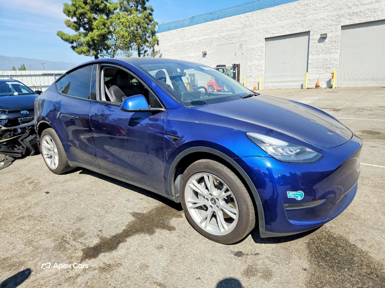 Tesla Model Y 2023