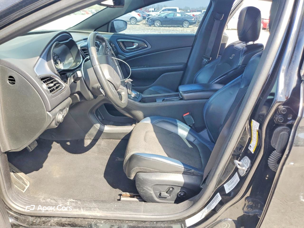 Chrysler 200 2016