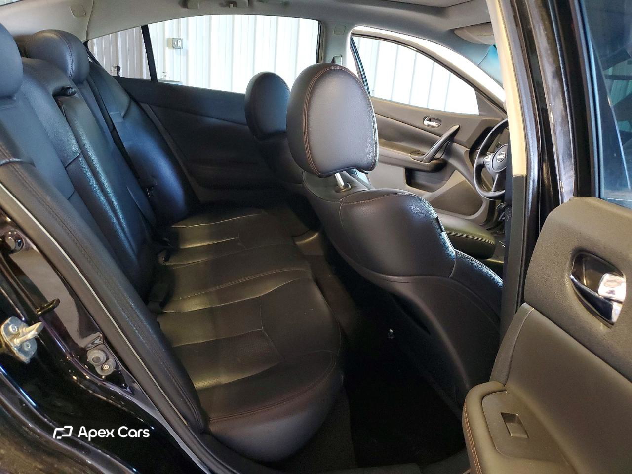 Nissan Maxima 2012