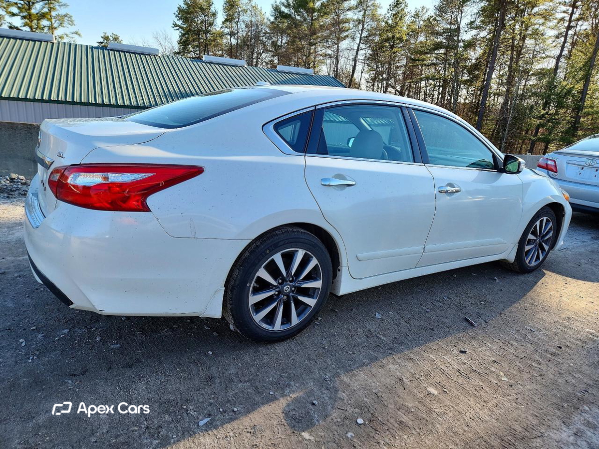 Nissan Altima 2017